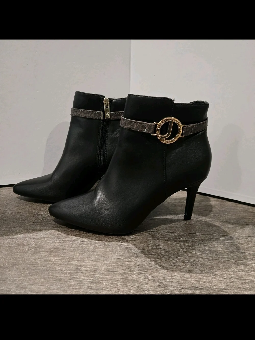 NWOT Jones New York Stiletto Booties Ankle Booties Women's Size 6.5